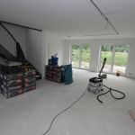 Da steht das Parkett. Bald liegt es.